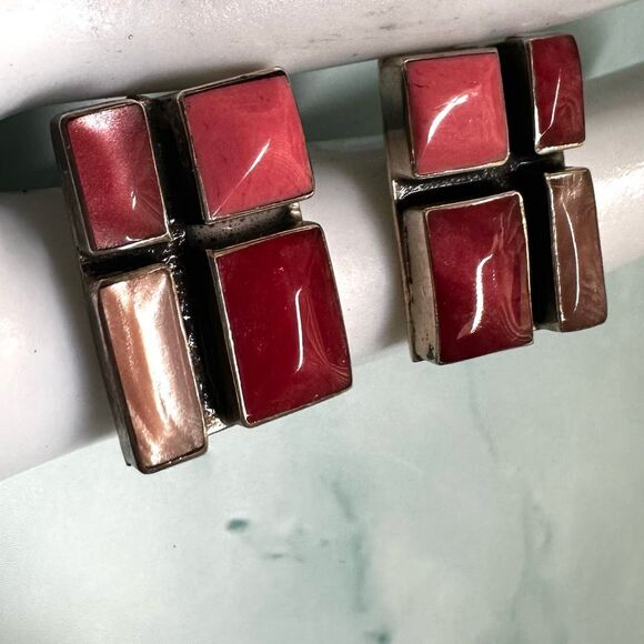 Sterling Silver  Pink Dyed Shell Earrings  Modernist Design - Picture 8 of 12